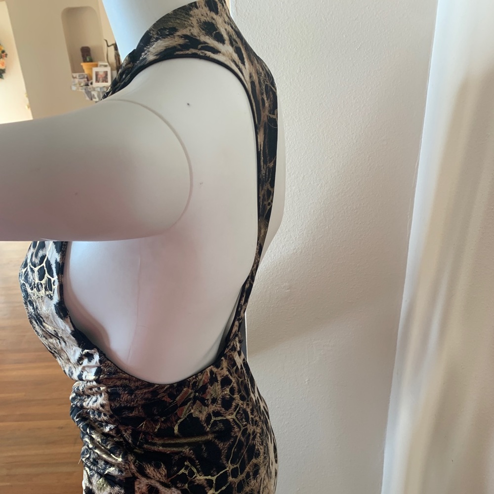 Animal Print Racer Back Tank - Picture 3 of 4